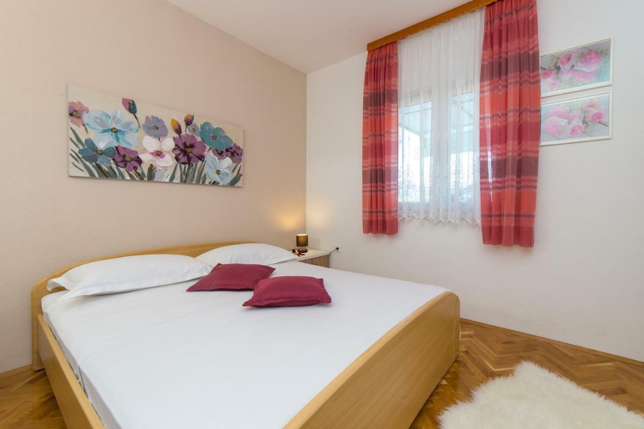 Guest House Pelja Plano Extérieur photo