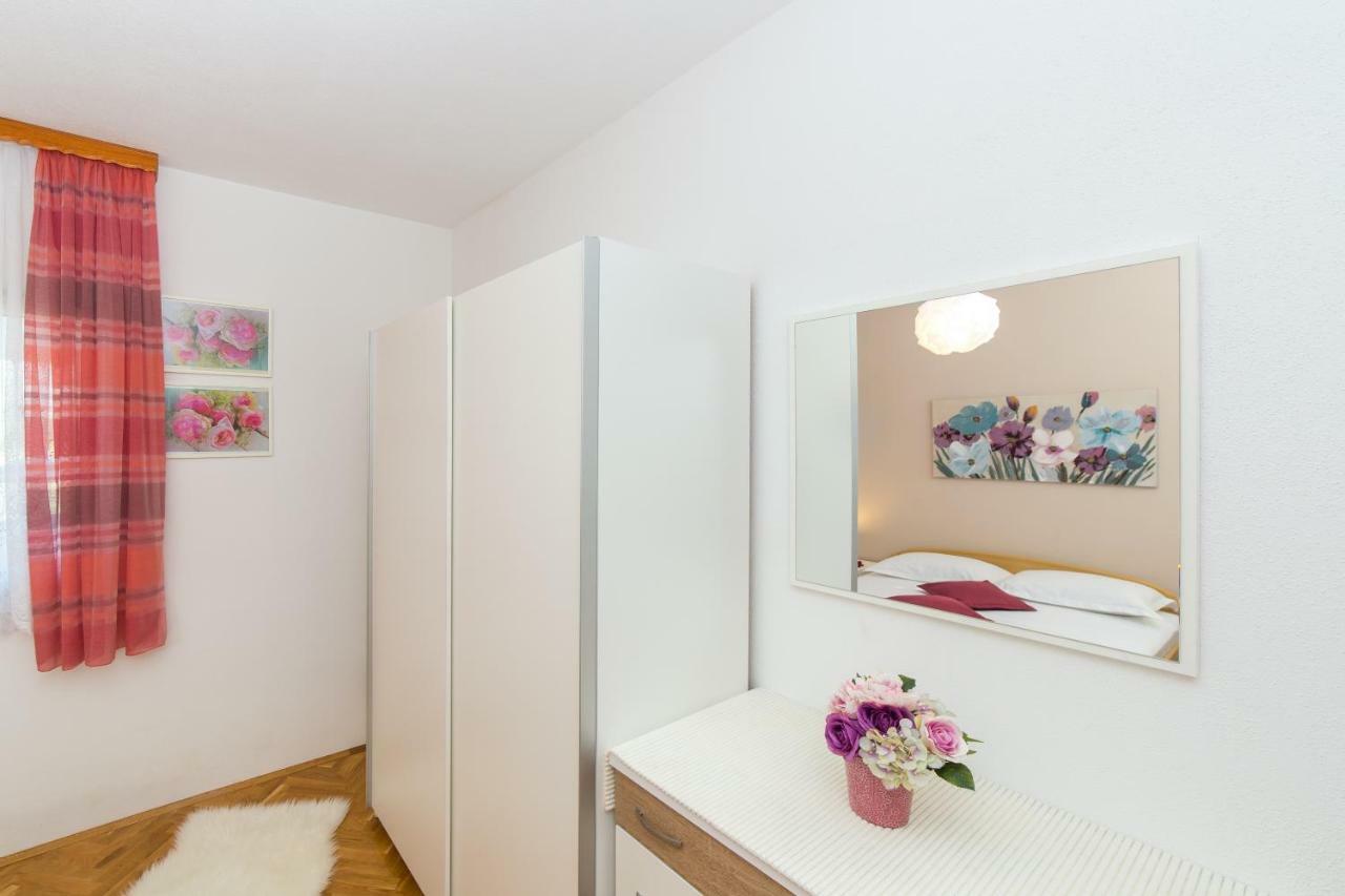Guest House Pelja Plano Extérieur photo
