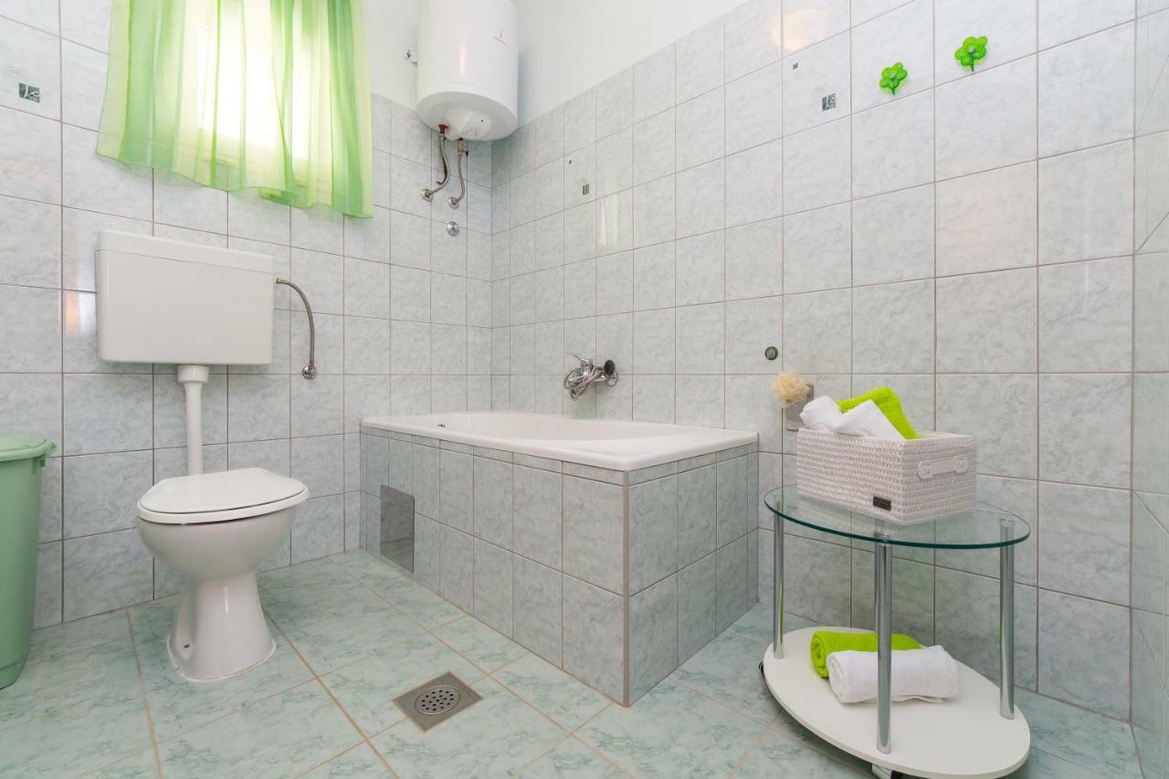 Guest House Pelja Plano Extérieur photo