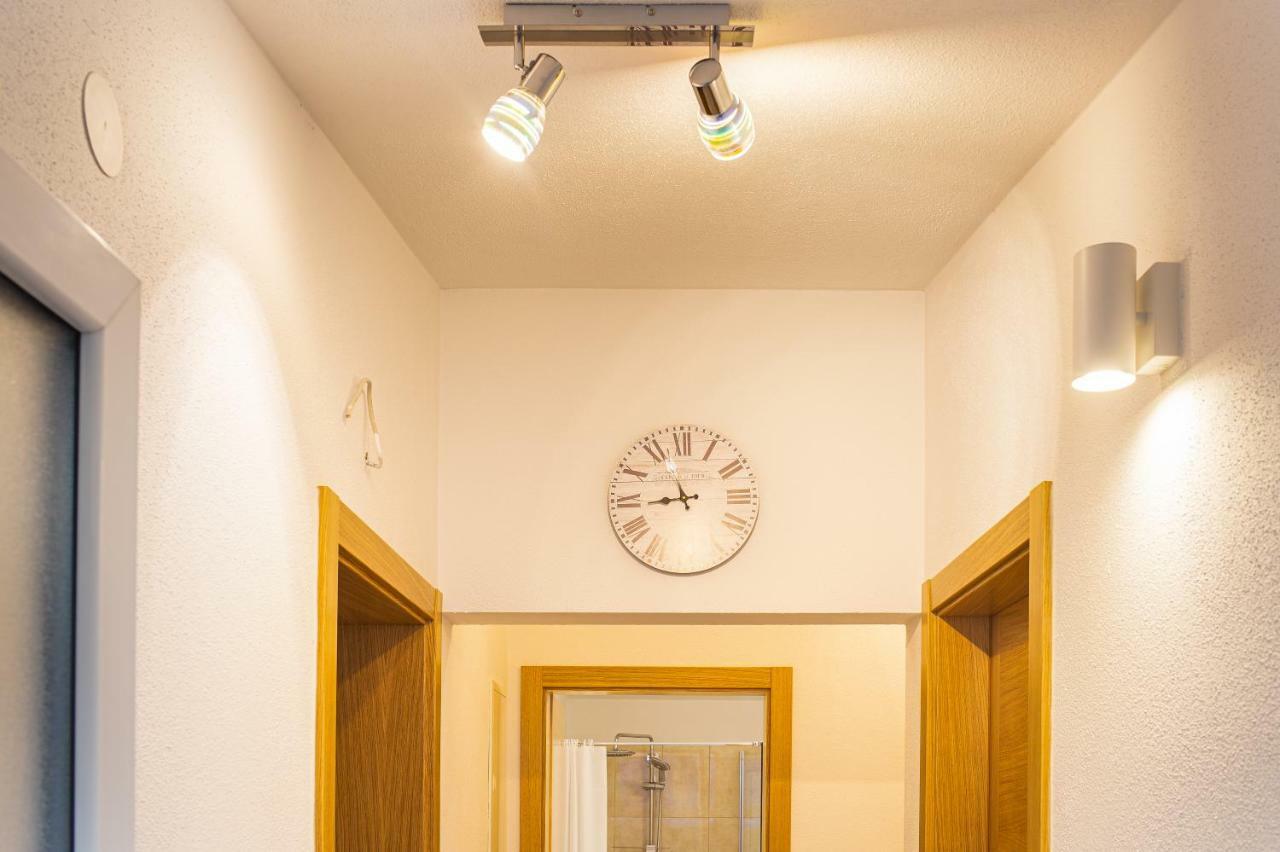 Guest House Pelja Plano Extérieur photo